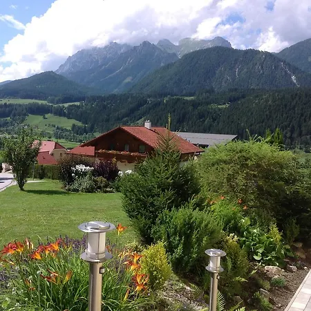 Krummholz Apartment Haus im Ennstal