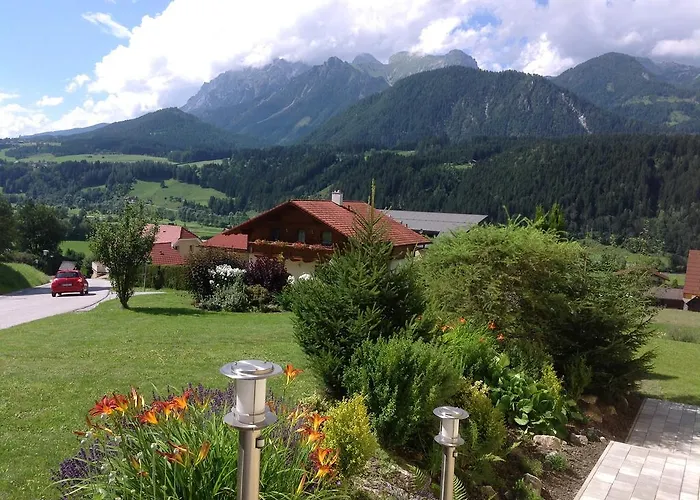 Krummholz Apartment Haus im Ennstal